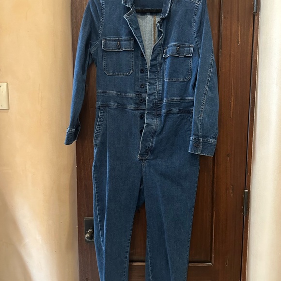 Madewell Denim Slim Coverall Jumpsuit in Stanwick Wash size 12 - Picture 2 of 5